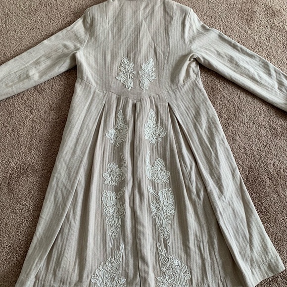 Soft Surroundings Floral Appliquéd Topper Long Collared Coat - Size Medium - Picture 6 of 13